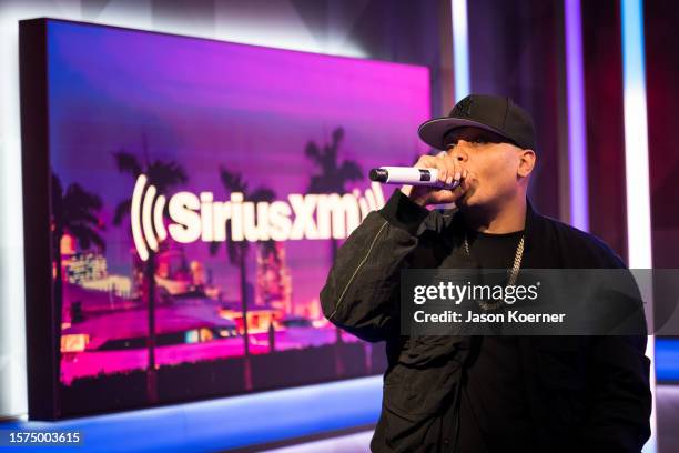Darrel Pr Rapper 32 Darell (Rapper) Stock Photos, High-Res Pictures, and Images - Getty ...