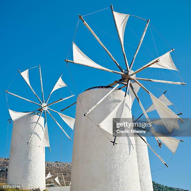 windmills greece - herakleion stockfoto's en -beelden