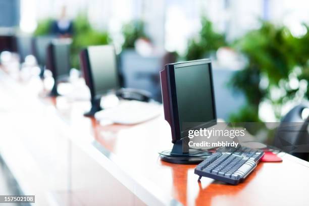 customer help desk - thin stock pictures, royalty-free photos & images