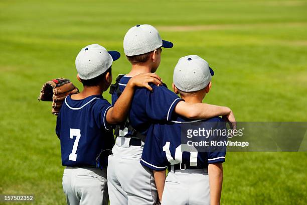 baseball players - honkbaltenue stockfoto's en -beelden