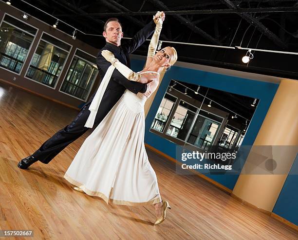 ballroom dancing couple - dance competition stock pictures, royalty-free photos & images