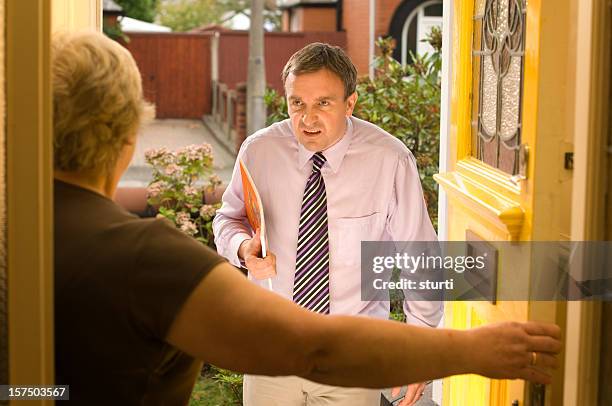 sie reisen verkäufer - kundenwerber stock-fotos und bilder