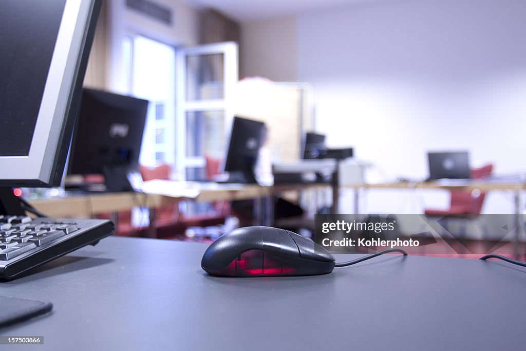 Computer mouse