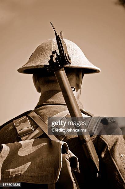 ww1 british soldier. - world war i stockfoto's en -beelden