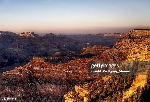 Mather Point Rim Trail Rim Trail Photos and Premium High Res Pictures - Getty Images