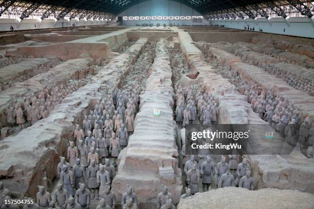terrakotta-armee - terrakotta armee stock-fotos und bilder