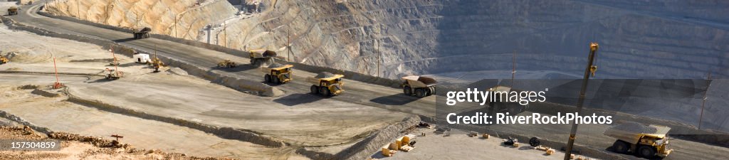 Large dump trucks in Utah copper mine