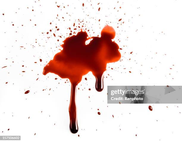 realistische blut splat auf weißem hintergrund - blut stock-fotos und bilder