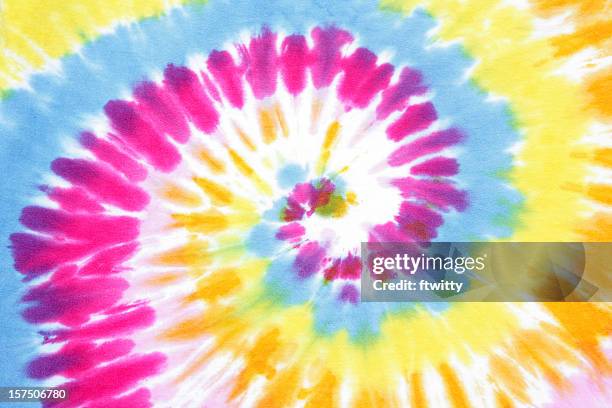 tie dye swirl - tie dye stockfoto's en -beelden