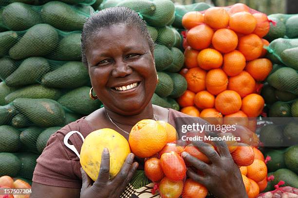 fruit and veg seller south africa - african market stock pictures, royalty-free photos & images