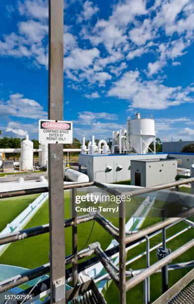 clean water - reverse osmosis stock pictures, royalty-free photos & images