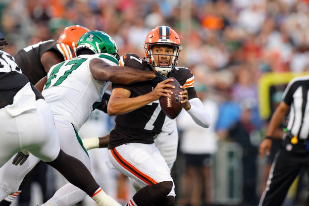Cleveland Browns quarterback Kellen Mond is sacked by New York Jets defensive lineman Bryce Huff during the first quarter of the National Football...