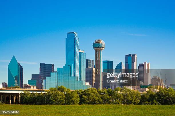 dallas city skyline, texas - urban skyline stock pictures, royalty-free photos & images