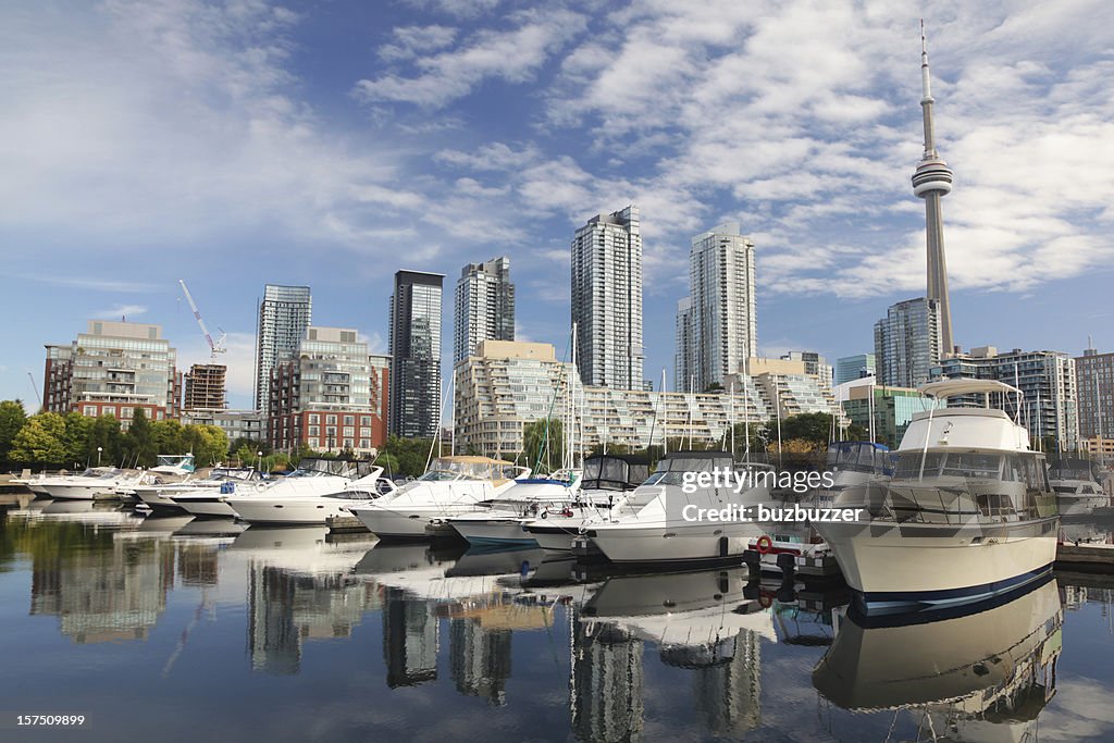 Urban Toronto City Marina