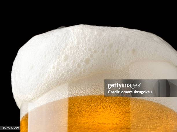 bière et mousse de bière - mousse photos et images de collection