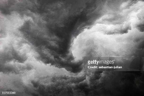 dramatic sky - tornado stockfoto's en -beelden