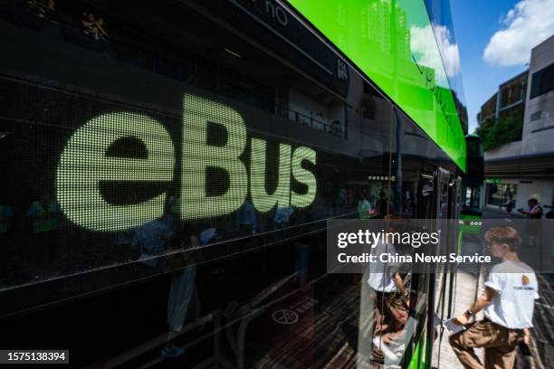 Ebus Photos and Premium High Res Pictures - Getty Images