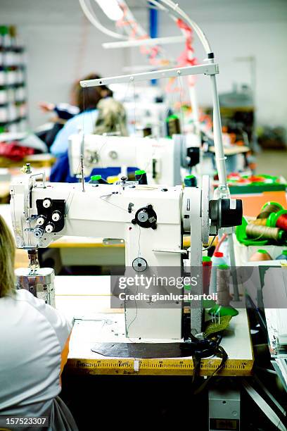 Sweing Machine Factory Industrial Sewing Machine Photos and Premium High Res Pictures - Getty ...