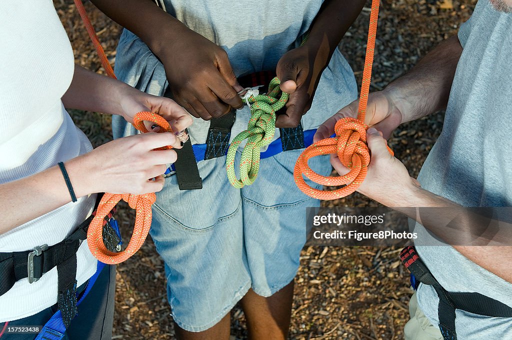 Gi Rope Knot Tying Knots In Rope High-Res Stock Photo - Getty Images