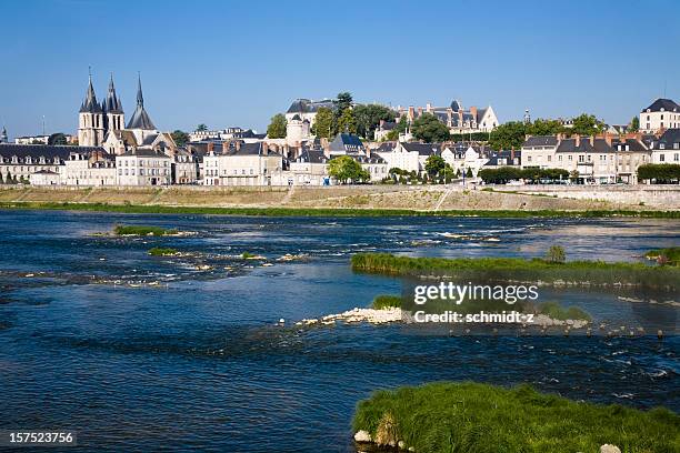 skyline of blois with the cathedral - blois stockfoto's en -beelden