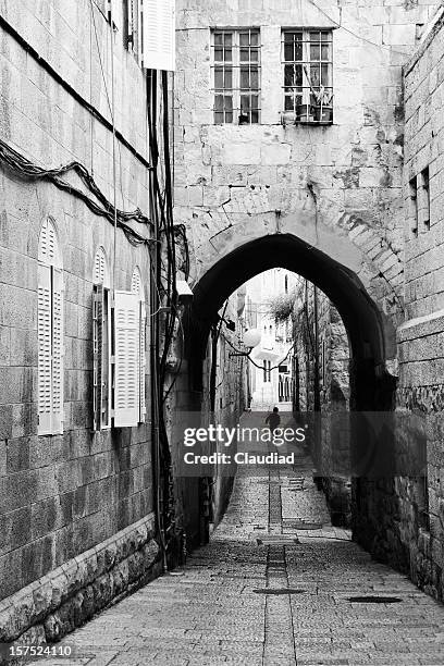 cidade velha de jerusalém - bairro judeu jerusalém imagens e fotografias de stock