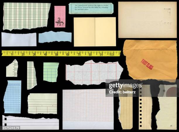 assortimento di elementi di carta - foglio a righe foto e immagini stock