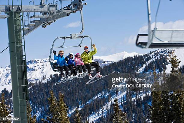 family ski vacation - colorado skiing stock pictures, royalty-free photos & images