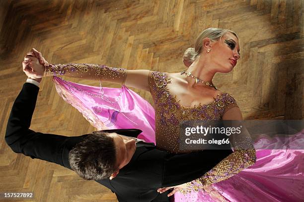 dancing couple - wals stockfoto's en -beelden