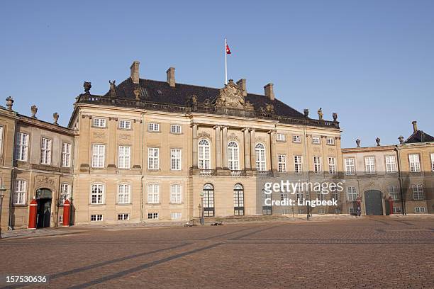 amalienborg royal palace copenhagen - amalienborg palace stock pictures, royalty-free photos & images