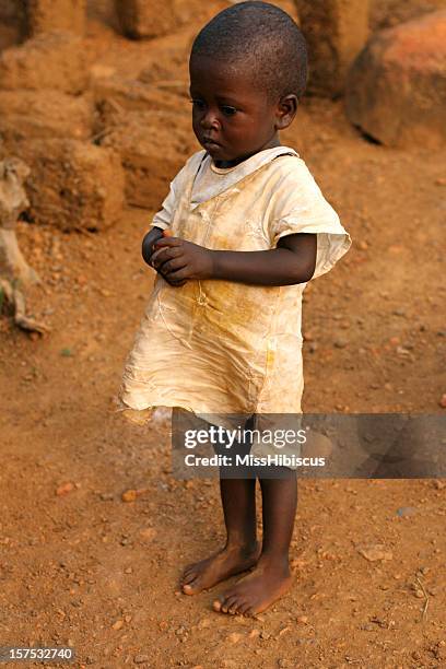 african toddler - föräldralös bildbanksfoton och bilder