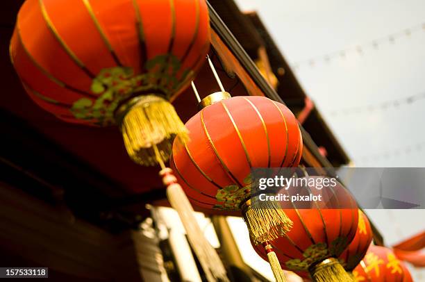 chinese lanterns - hong kong chinese lanterns stock pictures, royalty-free photos & images