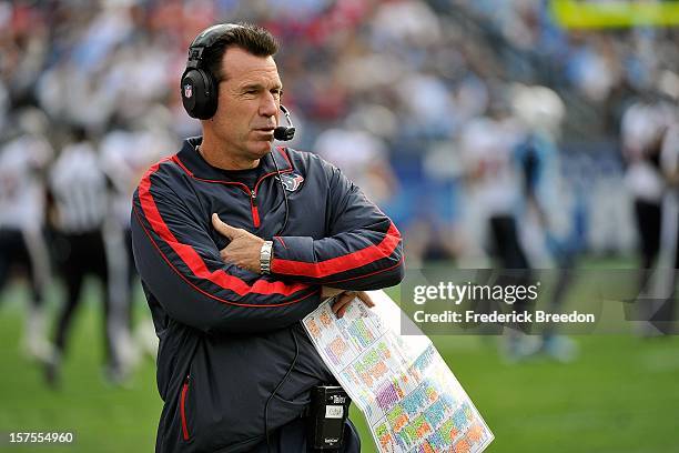 Head coach Gary Kubiak of the Houston Texans against the Tennessee Titans at LP Field on December 2, 2012 in Nashville, Tennessee.