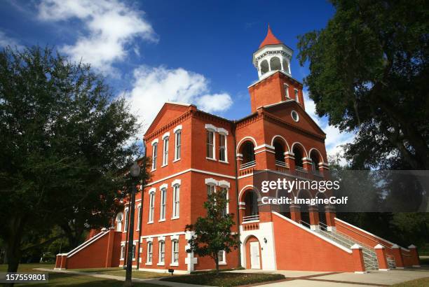 old osceola courthouse in kissimmee florida - kissimmee stockfoto's en -beelden