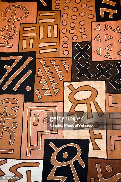 african background - nigerian painting stock pictures, royalty-free photos & images
