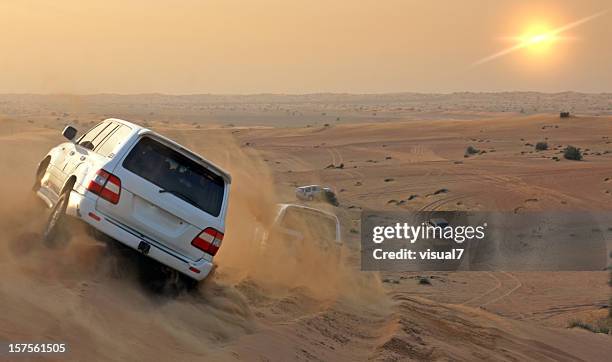 desert safari - jeep desert stock pictures, royalty-free photos & images