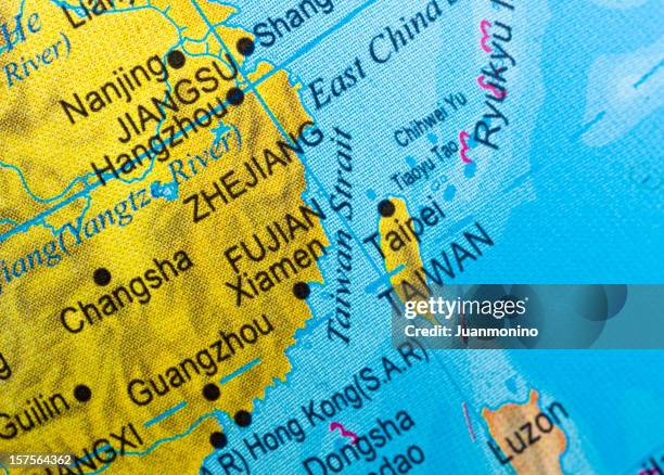 close up of a map of the taiwan strait. - taiwan 個照片及圖片檔