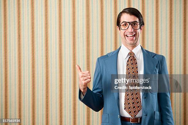 nerdy businessman in retro suit - thumbs up stockfoto's en -beelden