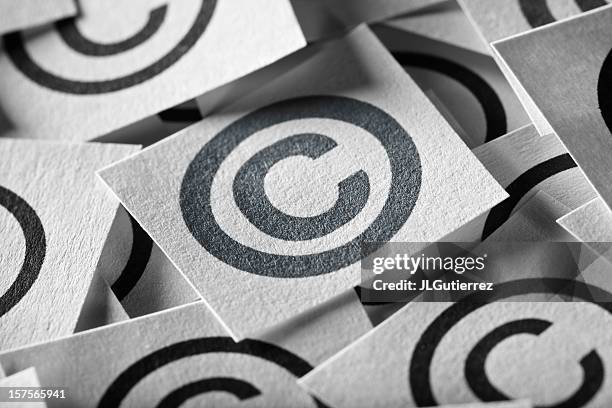 copyright sign - invention stockfoto's en -beelden