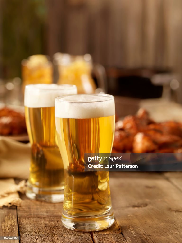 Cervejas e churrasco de frango