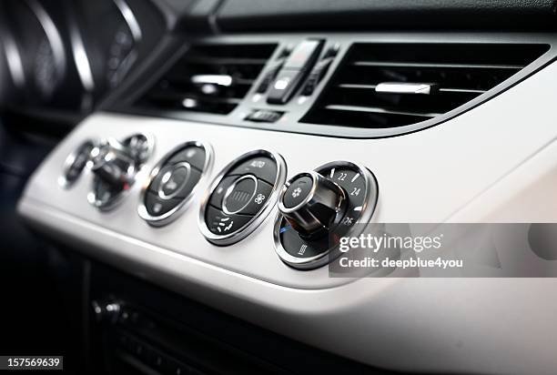 modern car air condition control panel - auto cockpit bildbanksfoton och bilder