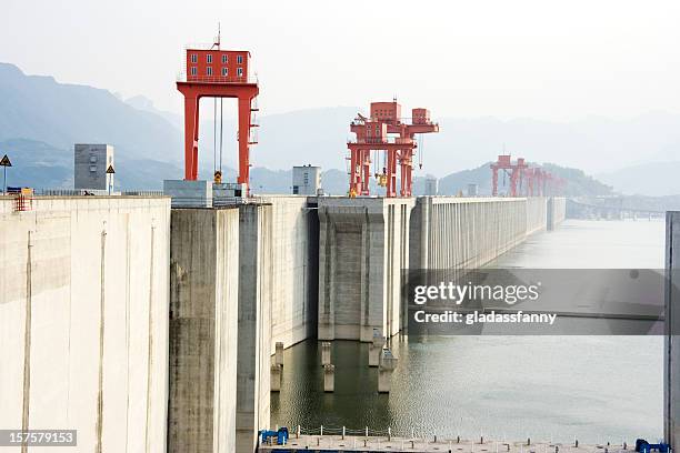 三峡ダム - 中国三峡 ストックフォトと画像