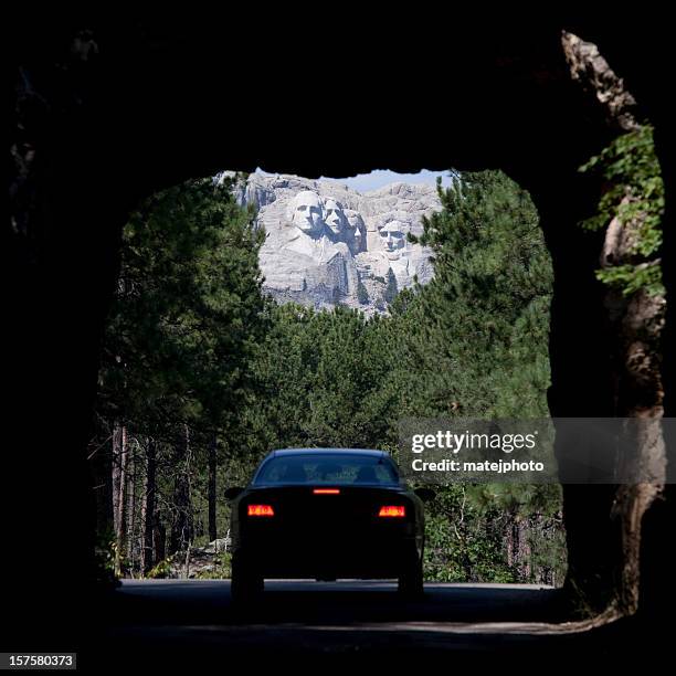 mt. rushmore tunnel - custer state park stock pictures, royalty-free photos & images
