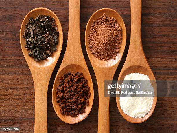 restaurant "spoons" für getränke - chocolate powder stock-fotos und bilder