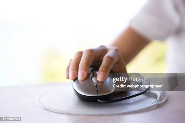 Finger Mouse For Computer Finger Mouse Photos and Premium High Res Pictures - Getty Images