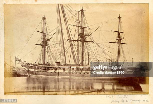 navio hms scylla-século xix royal navy navio de guerra - marinha real britânica imagens e fotografias de stock