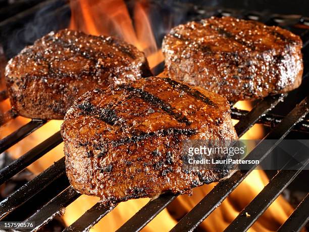 bbq steaks - filet mignon stock pictures, royalty-free photos & images