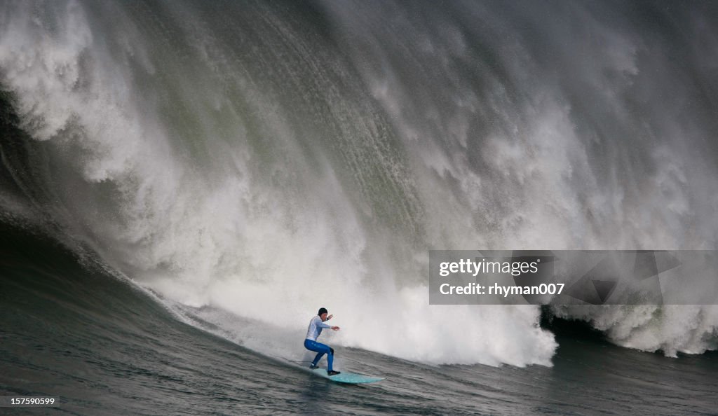Huge Wave Surfing