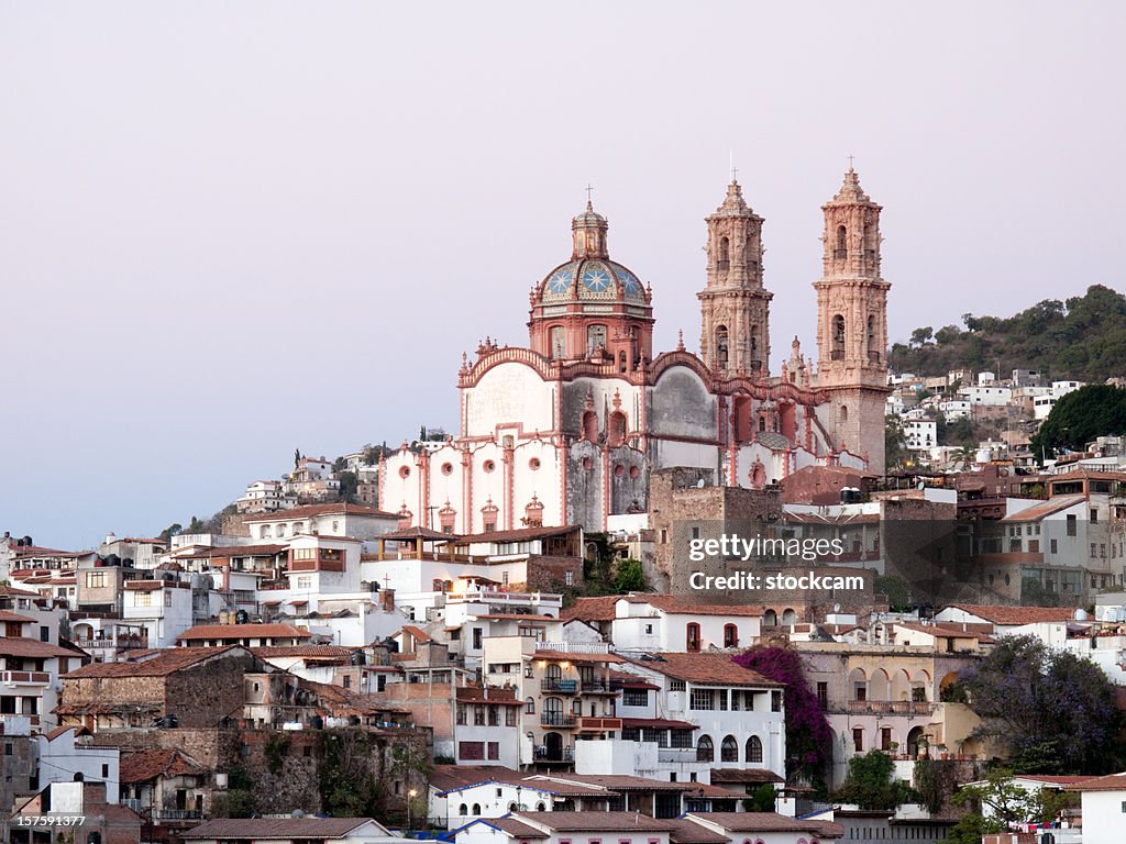 Église de la ville coloniale de Taxco, Mexique