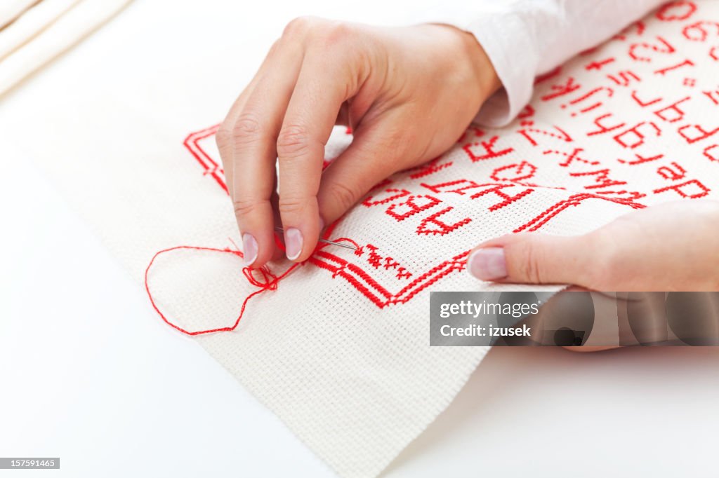 Embroidery needle hand