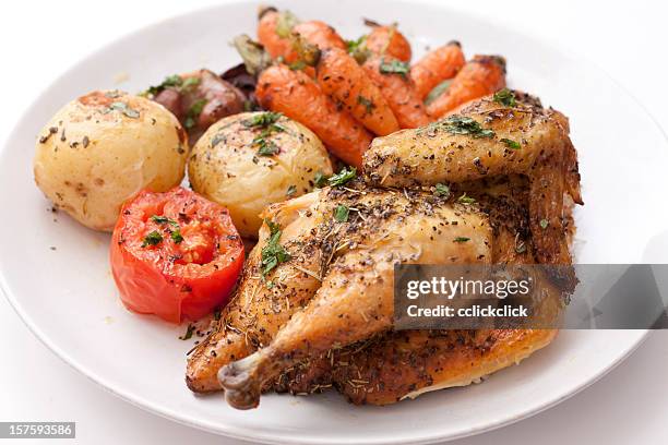 roast chicken - roasted chicken stock pictures, royalty-free photos & images